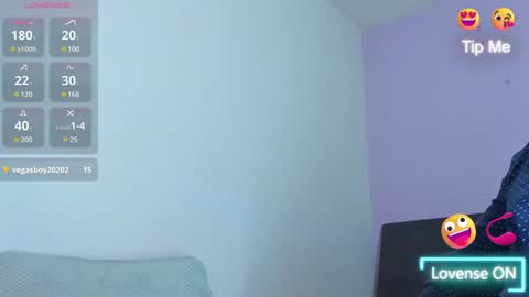 Jhony Alzate online show from 18, 12, 2024