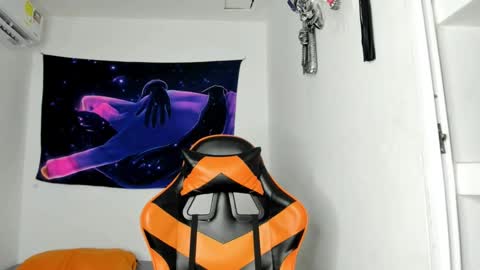 jhosep_hamilton online show from 1, 10, 2025