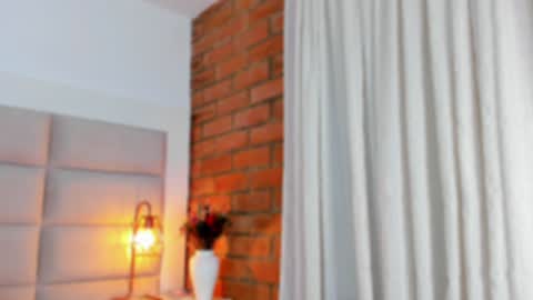 Jhosua Hunt online show from 27, 12, 2024