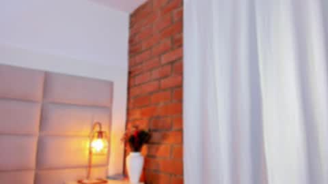 Jhosua Hunt online show from 8, 3, 2025