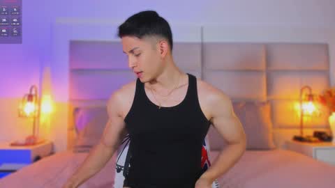 Jhosua Hunt online show from 9, 10, 2025