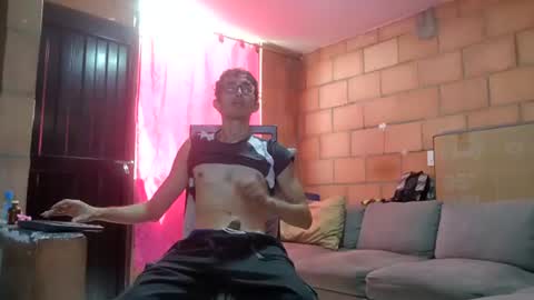 Jhosuamoore  online show from 15, 7, 2026