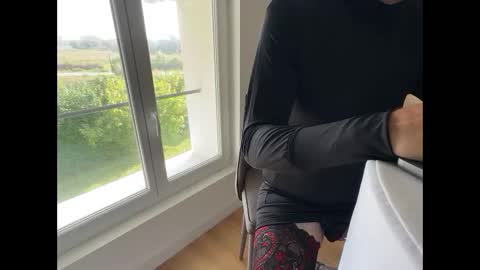 jhtrav34 online show from 20, 9, 2025