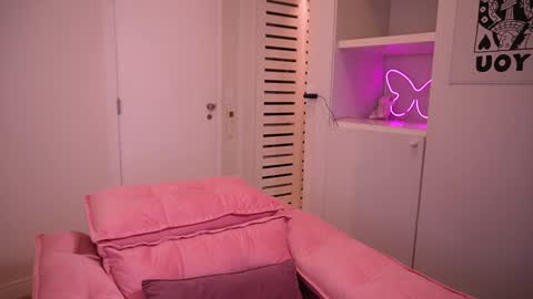 jhulysex online show from 3, 2, 2026