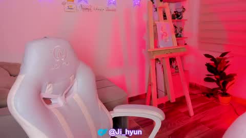 Ji  online show from 19, 4, 2026