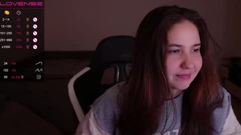 jia_lisaa online show from 5, 3, 2025