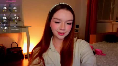 Snapshot of jiaalisaa chatting on 23, 9, 2025 Lisa I would really appreciate it if you could help me achieve 88 thumbs up favorite patterns 38457588 online show from 23, 9, 2025