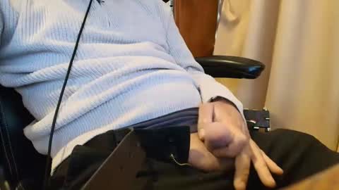 jim74122 online show from 15, 12, 2025