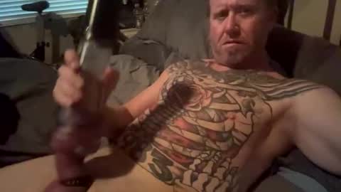 Snapshot of jimboslice4u2 chatting on 15, 11, 2025 jimboslice4u2 online show from 15, 11, 2025