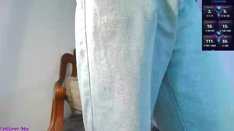 Jimm  Independent Model  online show from 22, 12, 2025