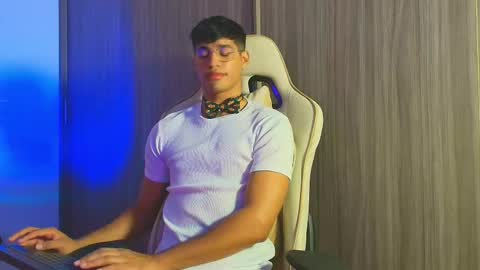 Jimmy Leeh online show from 9, 11, 2025