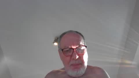 Snapshot of jimmybenido chatting on 9, 5, 2026 Jim Redgewell online show from 9, 5, 2026