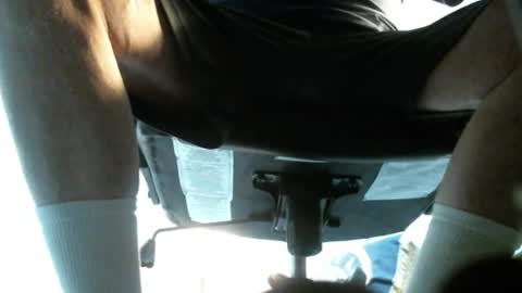 jimwellhung online show from 9, 1, 2026