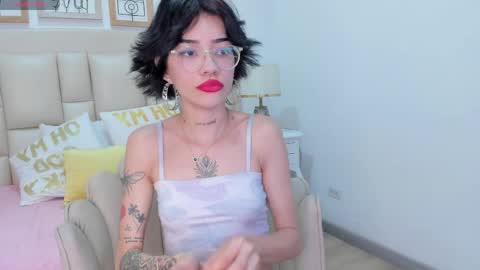 jinx blue  online show from 18, 4, 2026