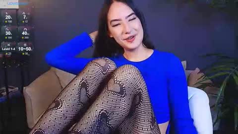 Snapshot of jinx_boom chatting on 11, 10, 2025 jinx_boom online show from 11, 10, 2025