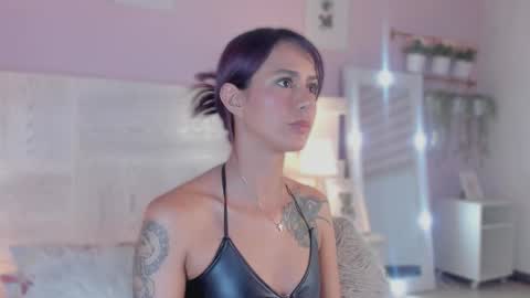 Snapshot of jinx_dh chatting on 8, 10, 2025 Jinx online show from 8, 10, 2025