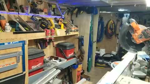 Jizzy Blue online show from 23, 2, 2025