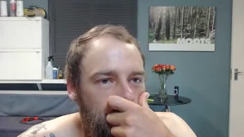 JamesJan van Rebel online show from 23, 12, 2025