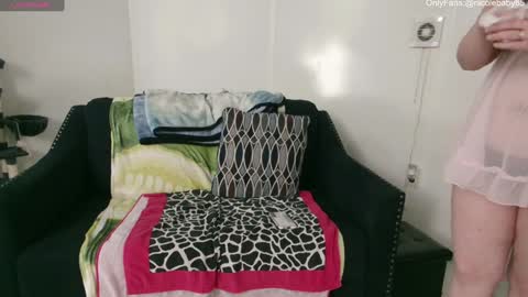 Nicole  Allen online show from 7, 12, 2024