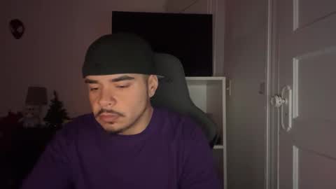 Snapshot of jloko93860 chatting on 26, 11, 2025 jloko93860 online show from 26, 11, 2025