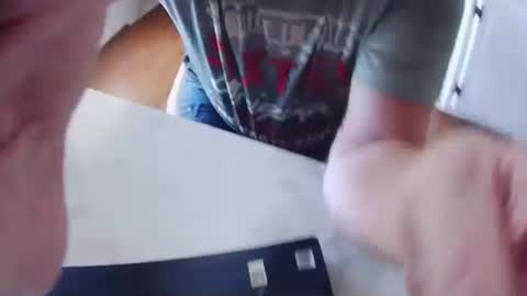 Snapshot of jlouton01 chatting on 4, 11, 2025 kilroy online show from 4, 11, 2025