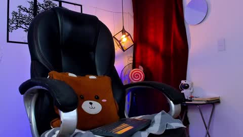 IGJmortton online show from 21, 12, 2024