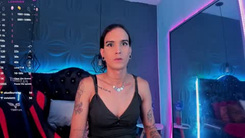 Joa Isaza     online show from 3, 1, 2025