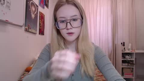 Snapshot of joan_kiss chatting on 31, 5, 2026 joan_kiss online show from 31, 5, 2026