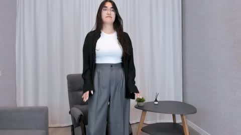 Mia online show from 14, 12, 2024