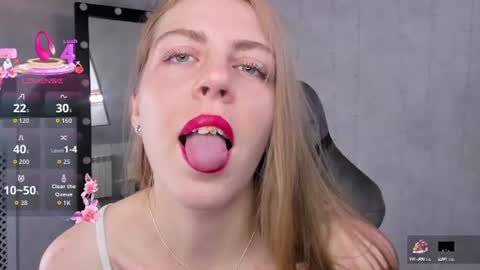 joann_shermann online show from 18, 6, 2026
