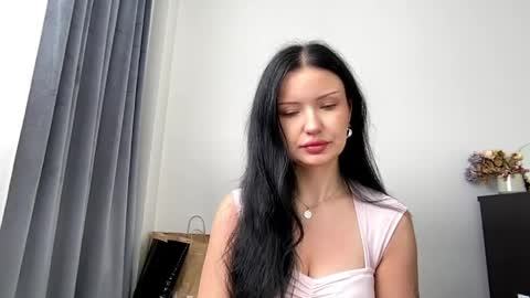 Joan online show from 4, 5, 2026