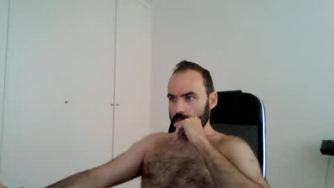 joaodias_18 online show from 23, 6, 2026