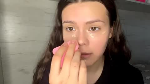 Snapshot of jodeesolarz chatting on 19, 5, 2026 Mila online show from 19, 5, 2026