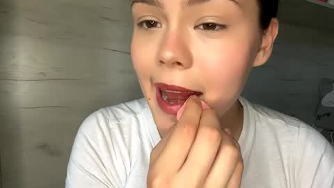 Snapshot of jodeesolarz chatting on 23, 5, 2026 Mila online show from 23, 5, 2026