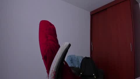 joe_esthetic online show from 15, 4, 2026