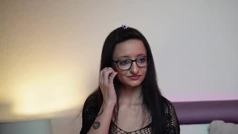  Joelle  online show from 20, 11, 2025