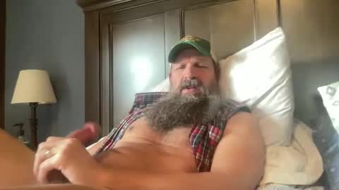 Snapshot of joestros chatting on 5, 1, 2025 joestros online show from 5, 1, 2025