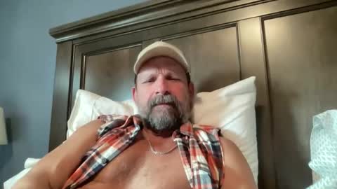 Snapshot of joestros chatting on 23, 11, 2025 joestros online show from 23, 11, 2025