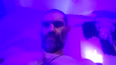 joeykeeton87 online show from 17, 5, 2026