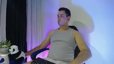 Jofiel de Angelis online show from 6, 4, 2026