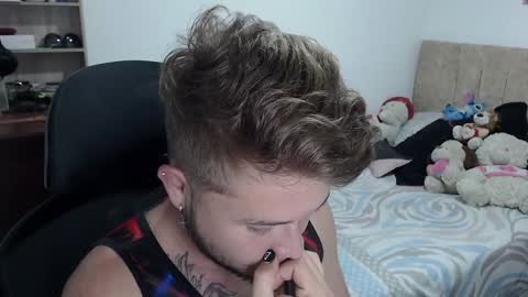 Snapshot of johanleonsweetboy chatting on 29, 12, 2024 JOHAN independient model online show from 29, 12, 2024