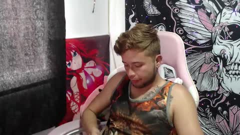 Snapshot of johanleonsweetboy chatting on 5, 1, 2025 JOHAN independient model online show from 5, 1, 2025