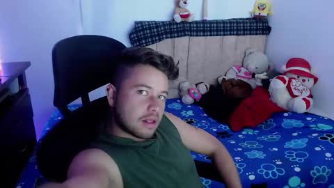 Snapshot of johanleonsweetboy chatting on 18, 9, 2025 JOHAN independient model online show from 18, 9, 2025