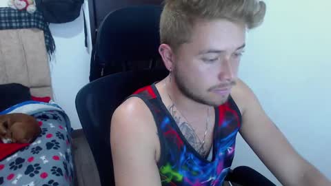 Snapshot of johanleonsweetboy chatting on 7, 10, 2025 JOHAN independient model online show from 7, 10, 2025