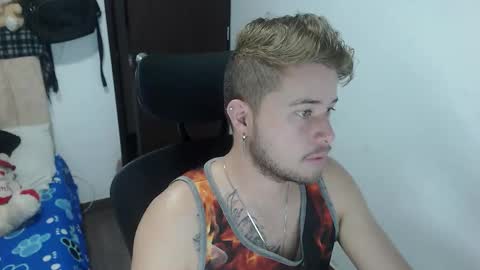 Snapshot of johanleonsweetboy chatting on 22, 10, 2025 JOHAN independient model online show from 22, 10, 2025