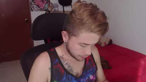 Snapshot of johanleonsweetboy chatting on 1, 11, 2025 JOHAN independient model online show from 1, 11, 2025