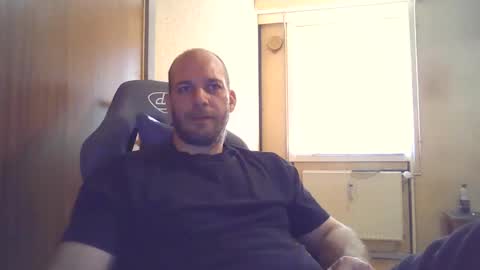Snapshot of john1212124 chatting on 28, 9, 2025 john1212124 online show from 28, 9, 2025