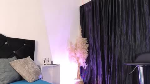 John  online show from 7, 11, 2025