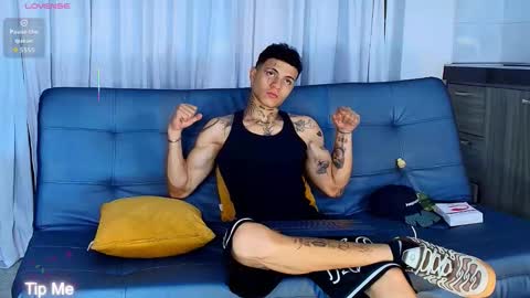 Snapshot of john_mystic chatting on 11, 9, 2025 Jhon Mystic online show from 11, 9, 2025