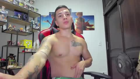 Snapshot of john_s117 chatting on 4, 12, 2024 JOHN online show from 4, 12, 2024